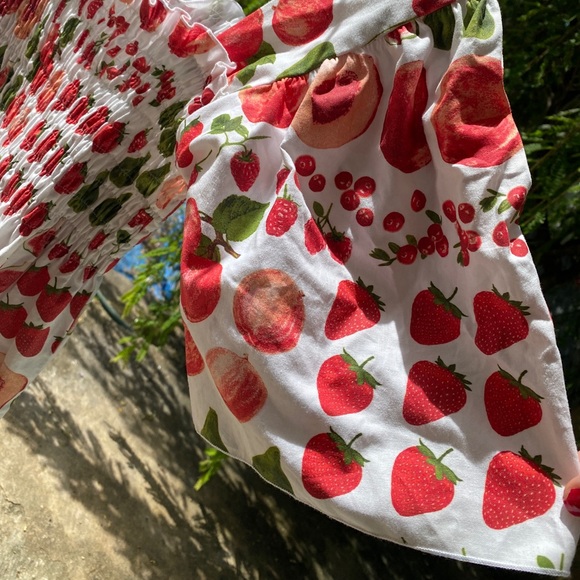 *SOLD* RARE NWT “Lisa Says Gah” Toni Fruit Print Smocked Bust Dress - Picture 8 of 16